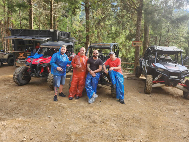 tour en medellin antioquia four track cuatrimotos motos de cuatro llantas antioquia senderos montañas rios colombia aventura tour extremo _ (6)